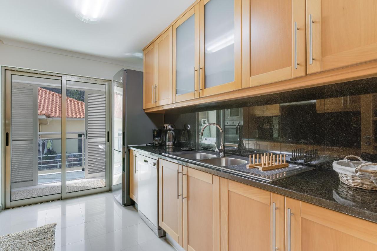 Sunny Beach Machico Apartment By Hr Madeira Екстер'єр фото